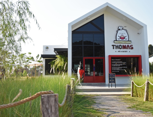 Thomas Cafe